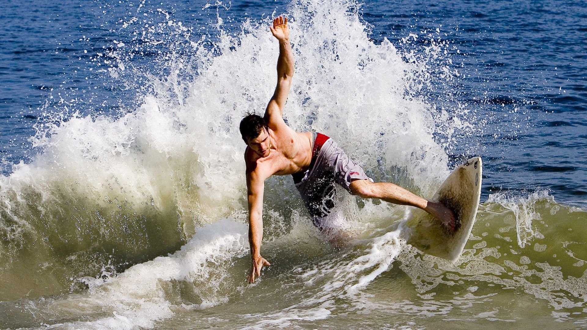 AYX体育官网-法国男子橄榄球队战术突破，成为新焦点，法国橄榄球队2019年历