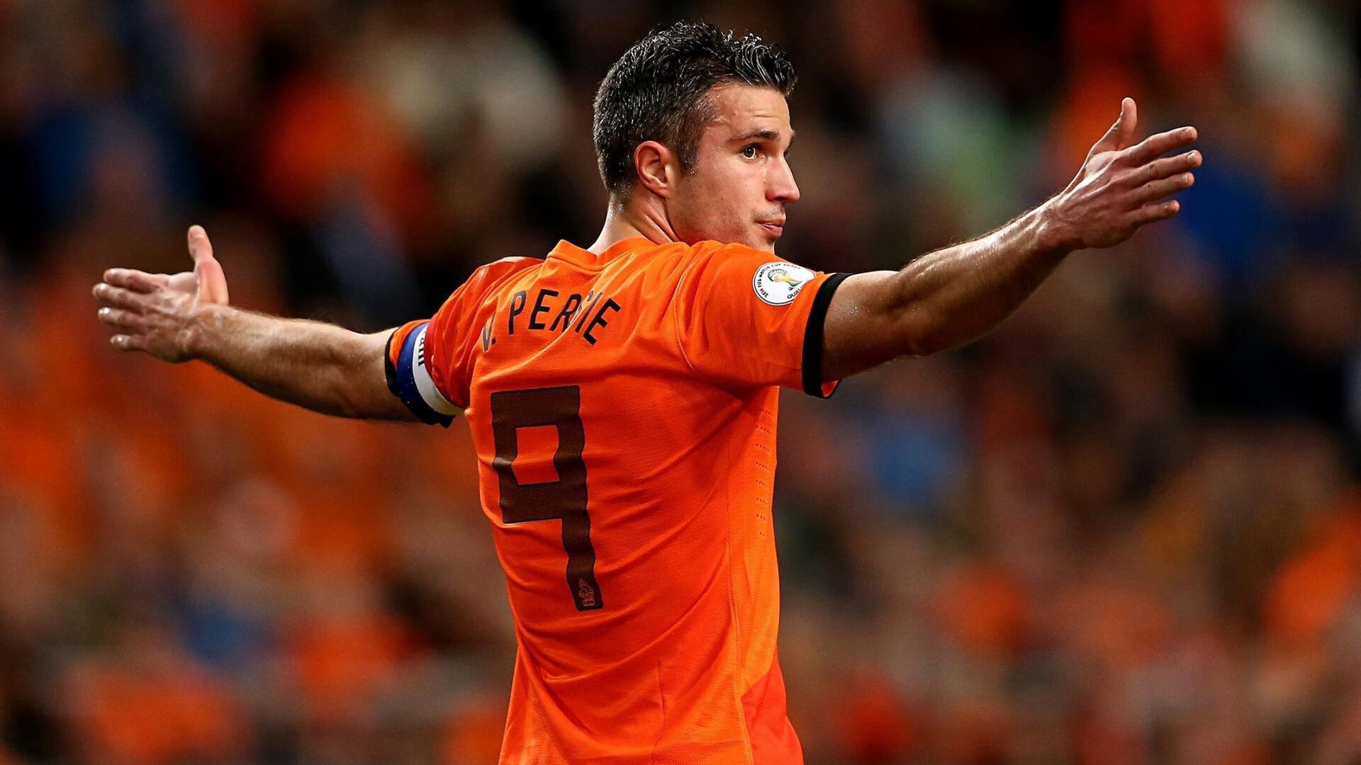 苏炳添刷新赛会纪录田径百米赛，苏炳添跑进百米决赛